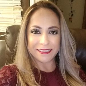 Meet your Posher, Connie